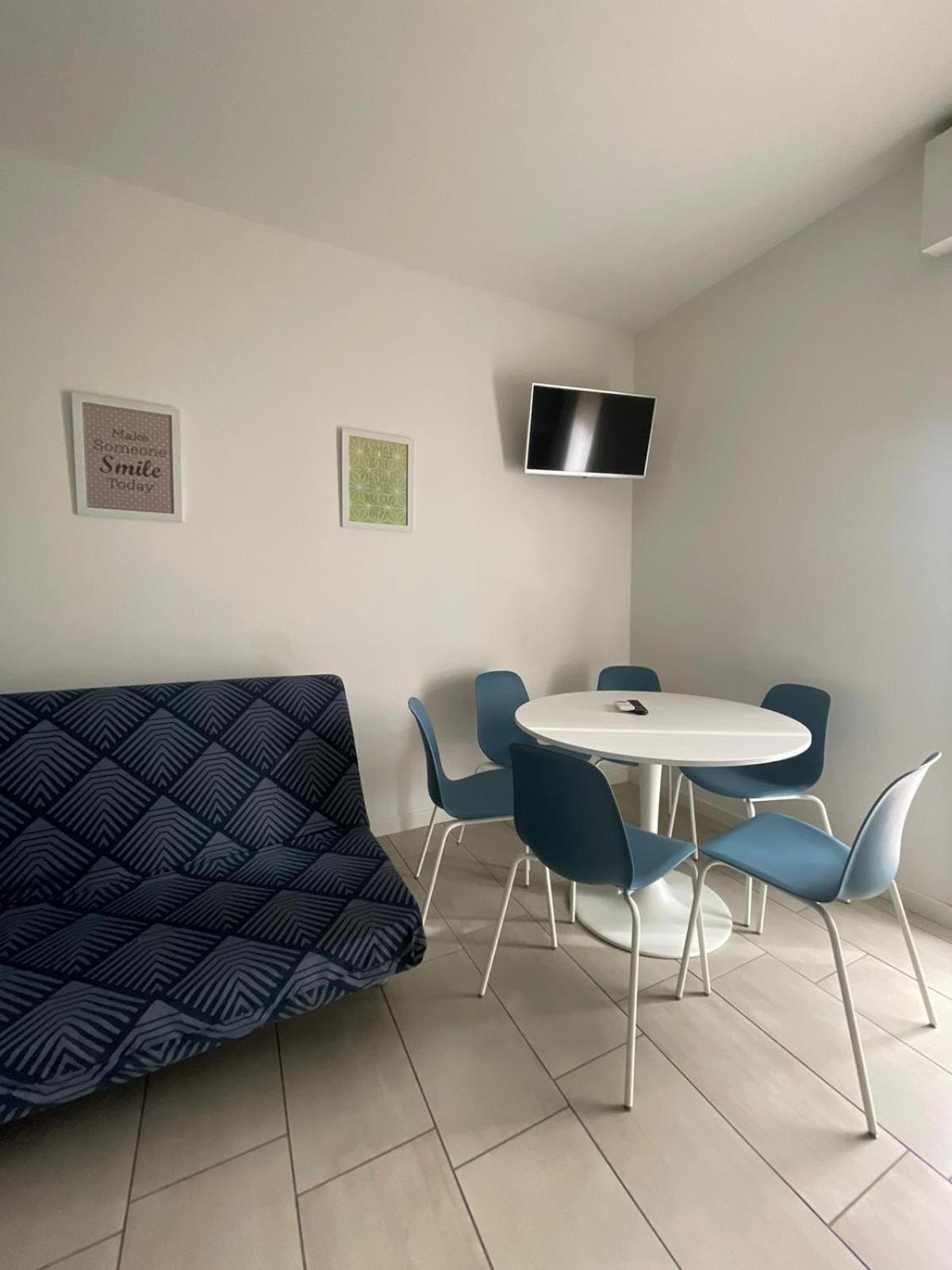 Condominio Michelangelo-Solo Per Famiglie- Walterigato Apartments リド・ディ・イエゾロ エクステリア 写真